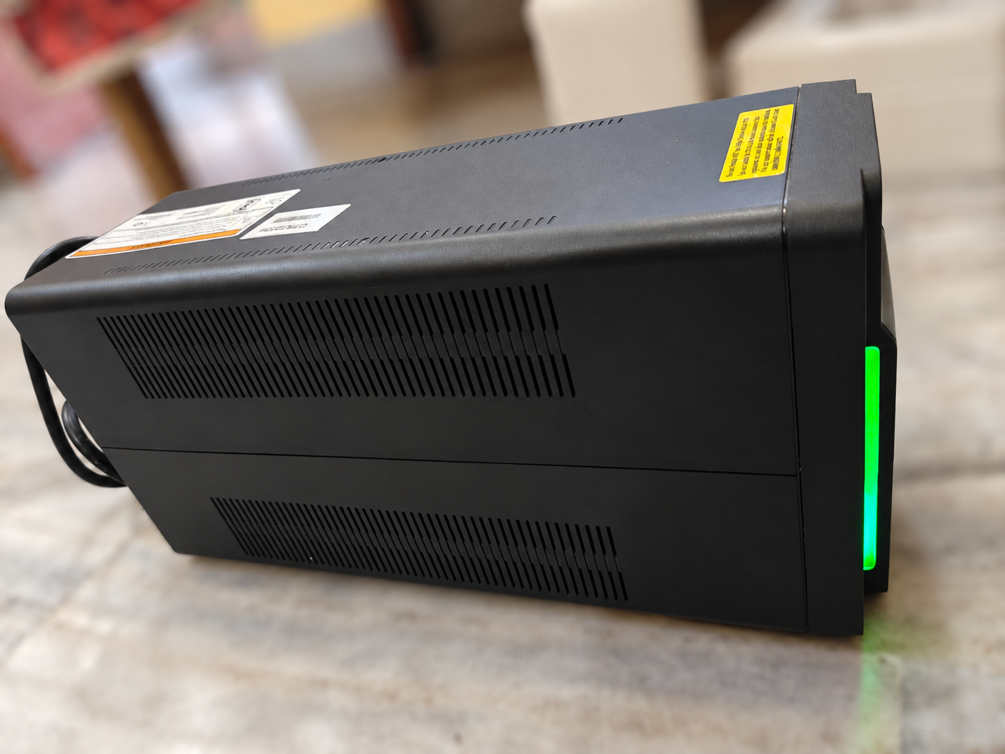 APC Easy UPS BVX1600LI-IN 1600VA / 900W — photo 5