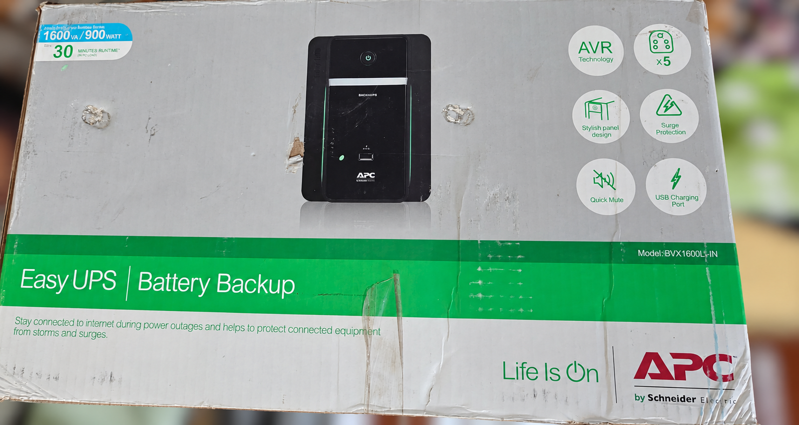 APC Easy UPS BVX1600LI-IN 1600VA / 900W — photo 2